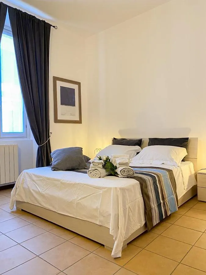 La Ringhiera Fiorita - 101 - 1 Min Centro Storico Apartment Monza 0*,